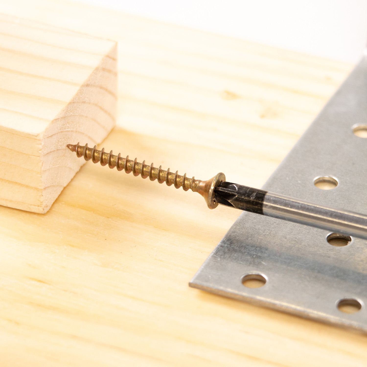 Шурупы жёлтые BROZEX пакет 4,5*35 (20шт) *10/100 Шурупы жёлтые BROZEX пакет 4,5*35 (20шт) *10/100