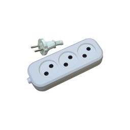 Удлинитель бытовой UNIVersal У6-639 М, 3 розетки, 10 м, ПВС, 2х1 мм2, 2300 Вт, без заземления
