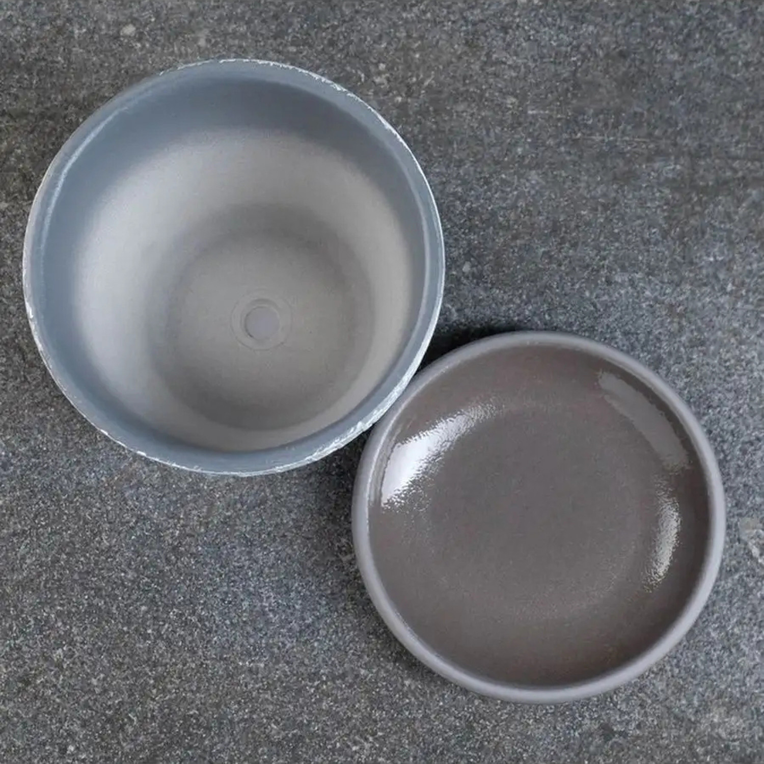 Кашпо керам. "Бутон" "Метро" 0,7л d верха 115мм h102мм с поддоном Светло-серый №1 КС-Б1-111-46 *8/16