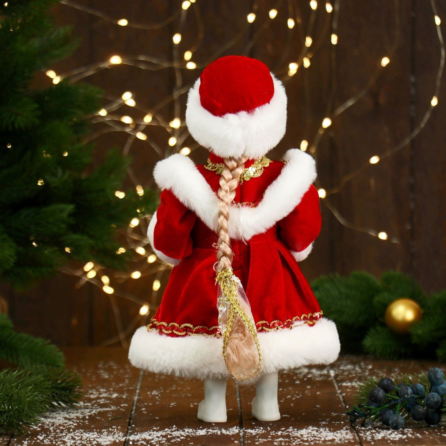 Снегурочка "В пышной шубке" 14х30 см, красный 6939423