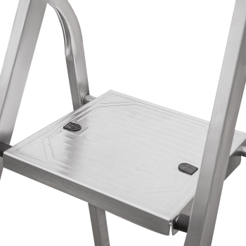 Стремянка алюминиевая 4 ступени, выс.верхн. площ.0,81м NV1110 арт.1110104 "Новая высота" *1
