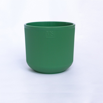 Кашпо пластм. "Росси" 3,1л d верха 170мм h160мм со вставкой Зеленый AMR-3,1-08 ("VipSet") *1/8 Кашпо пластм. "Росси" 3,1л d верха 170мм h160мм со вставкой Зеленый AMR-3,1-08 ("VipSet") *1/8